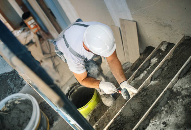 Best Custom Concrete Contractor  in Dysart, IA